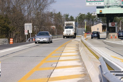 Visibarrierpolymerconcretebridgerailandtunnelpanels 10085321