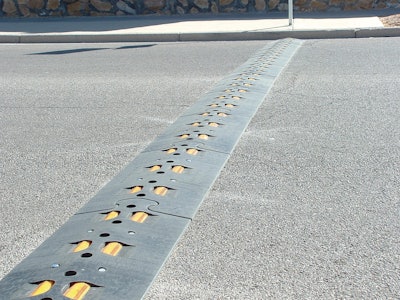 Mlsbminihumpspeedhump 10088505