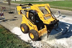 The John Deere 332 offers the ability to load high sidewall trucks and is also a stable platform for demanding tools.