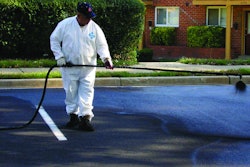 A mix consistency that keeps the aggregate suspended in the mix tank helps to ensure uniform distribution of aggregate throughout the seal coating job, says Geoff Crenson.