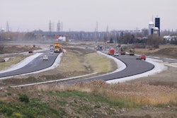 The $1.5 billion CAD Autoroute 30 consolidates highways for easier access to markets in Montérégie, Ontario and the United States.