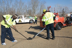 Sunbelt Sealing, Inc, because it often works as a subcontractor, must be flexible with its schedule. “Whether it is a two week notice or a twenty-four hour notice, we strive to be on the job when our general contractor customers need us,” says Joe Lauderdale, owner.