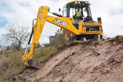 Because the boom can be offset to the left or right, operators of side-shift backhoe-loaders can dig close to the edge of a structure or a trench with less repositioning of the machine required.