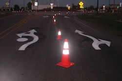 Michigan's roundabouts require directional arrows specific to the traffic control device.