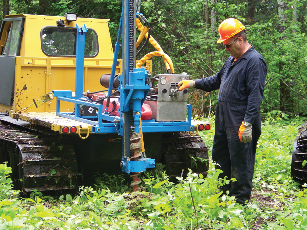 Argo offers a range of quick-change attachments and tools that can be built on a standard Centaur mounting frame.