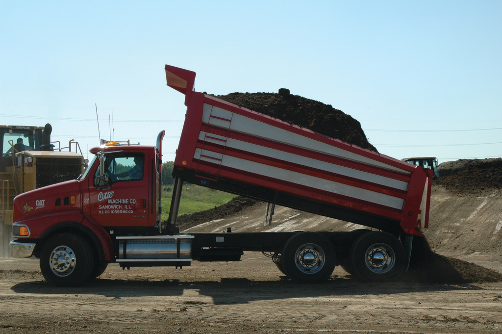 Erratic operation of hydraulic actuators is usually the first sign of varnish build-up. The cylinder will appear to be sticking, but it is actually the spool in the valve body that is not operating freely.