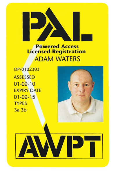 Awpt Card 2013 2 11545288