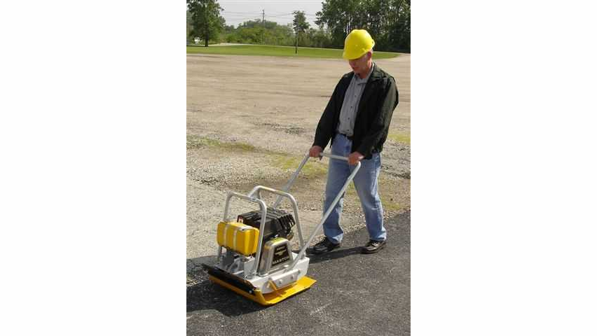 P2000_WaterTank_300dpi_052506