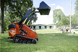 Ditch Witch Sk850 Mini Skid Steer Raised Bucket 54481995c158e