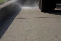 Elgin gutter broom IMG 1933 555b97b88a7c0