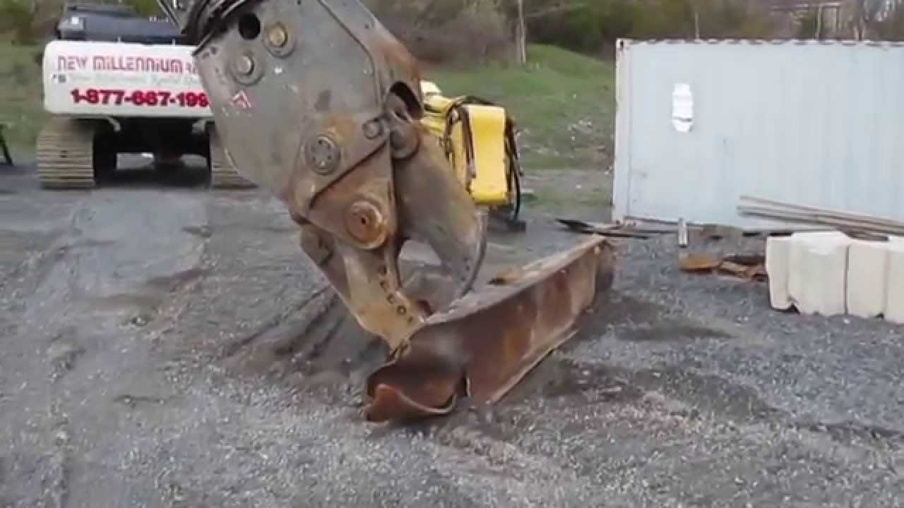 Video: Genesis LXP 200 with Shear Jaw Slices Through Beam