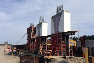 On the construction of the Cheyenne South Valley Connector, innovation came in the form of an unusual application of ACH Foam Technologies’ Foam-Control EPS Geofoam. An engineered lightweight material made of expanded polystyrene (EPS) foam with high compressive strengths and predictable material performance, Foam-Control EPS Geofoam is frequently used as a structural-fill on roadway and embankment projects.