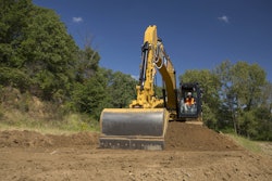 Cat GRADE with ASSIST on HEX C10692980 56547bafdddf2