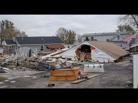 [VIDEO] Hurricane Sandy: A Story of Survival
