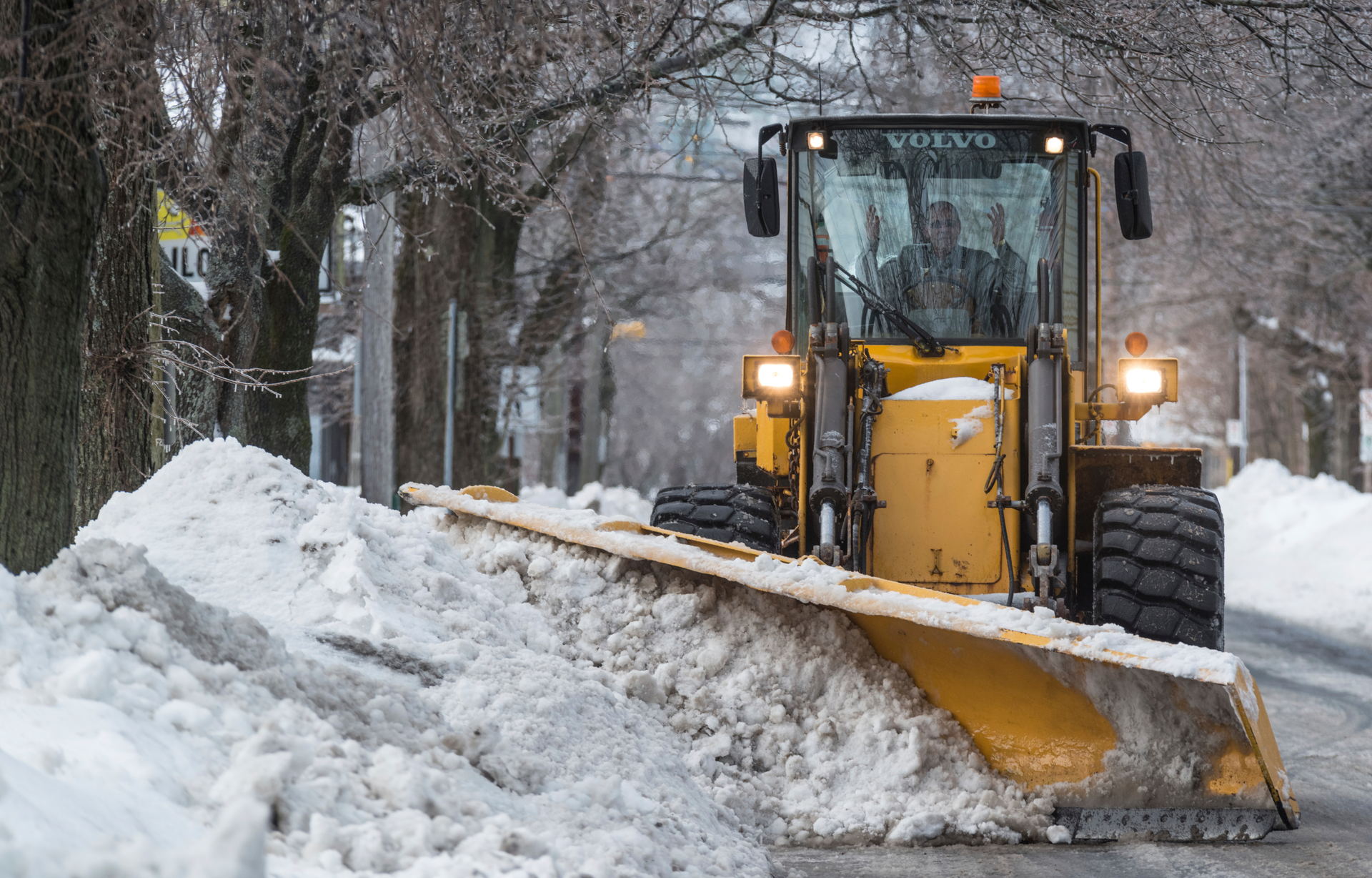 Whether relocating on site or hauling to a dump, it&rsquo;s important to evaluate the work area before beginning.