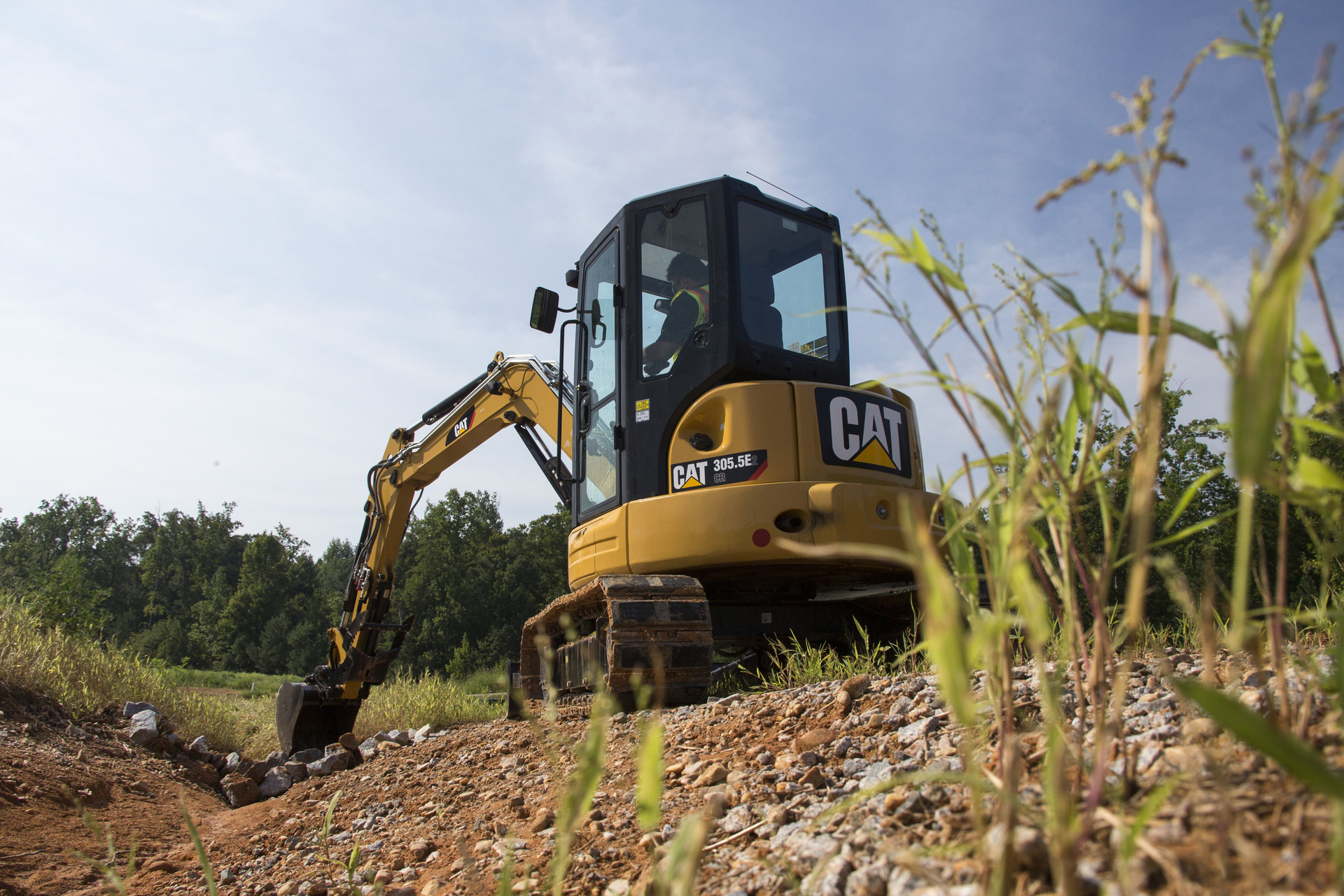 Cat 305