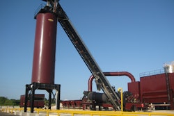 Shorter material transport times alone can greatly contribute to efficiency and a fast return on investment. Shorter hauls mean fewer trucks are needed, saving fuel, vehicle wear and labor costs. They also make road crews more productive, never leaving them waiting for materials.