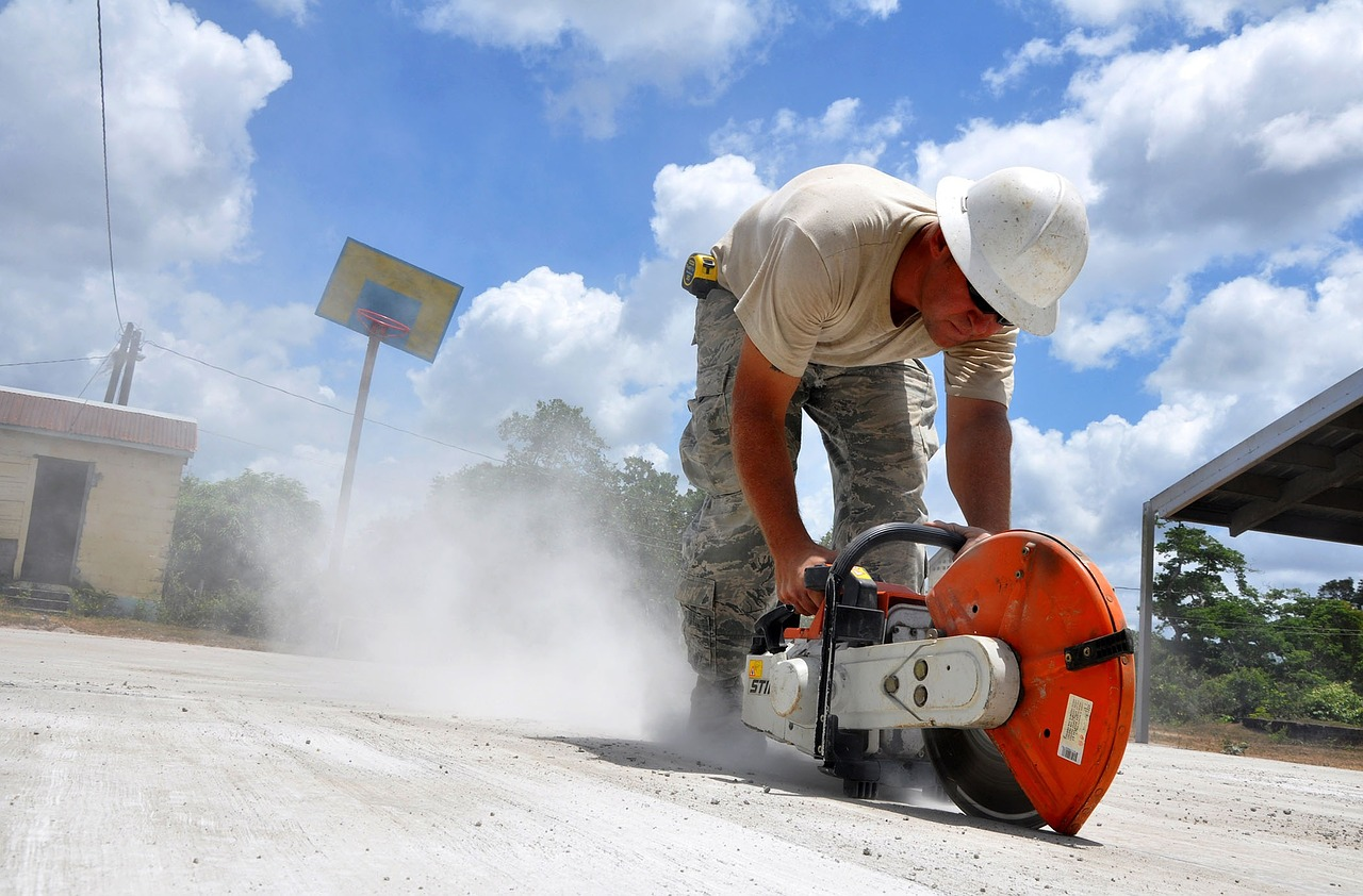 Concrete Cutting Silica Dust