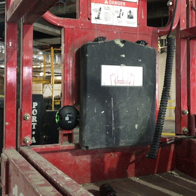 Triax Technologies Spot R Equip Tag3