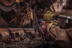 Maxresdefault 5c01a3fdd7ab1