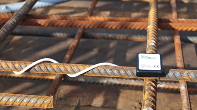 Wireless maturity sensors monitor the strength of your concrete directly onsite, according to the ASTM C1074 maturity method, reducing or eliminating the number of break tests needed to for accurate data.