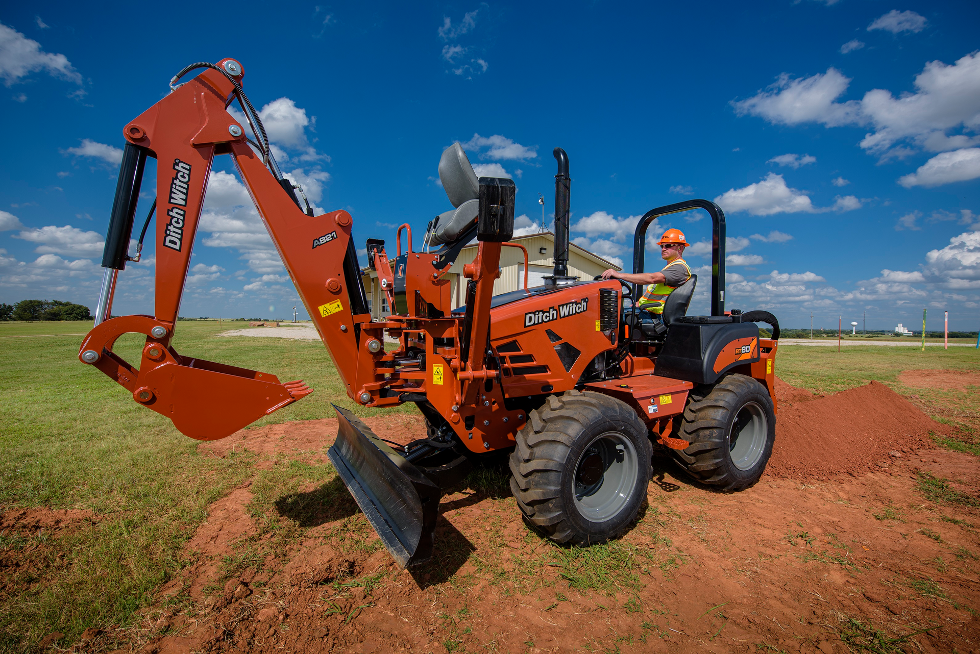 Ditch Witch Rt80 1