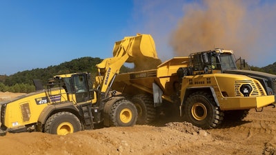 Komatsu WA475-10 wheel loader