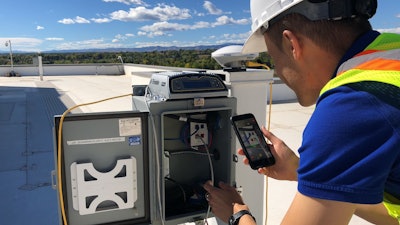 Trimble Rsz 1remote Expert Technician On Roof 1