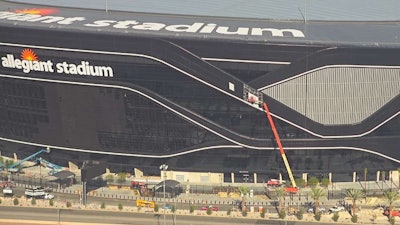 Allegiant Stadium 5f0740357c625 5f07405abf782