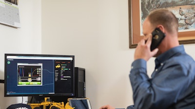 Smart Construction Remote In Office