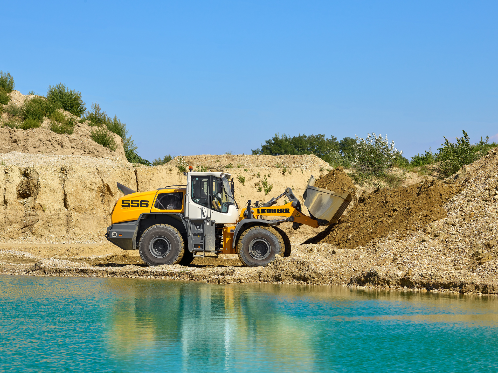 Liebherr Wheel Loader L556 Xpower Quarry 300dpi