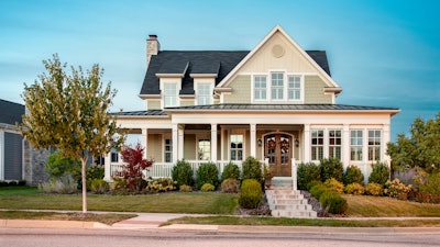 Fiber Cement Siding - Benefits & Installation Tips