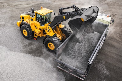 Volvo has made it easier for operators to keep an eye on jobsite traffic with a Map application for its Load Assist technology. It allows operators to monitor site traffic in real time so they can proactively adjust their driving behavior according to the conditions around them.