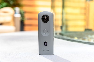 RICOH THETA SC2