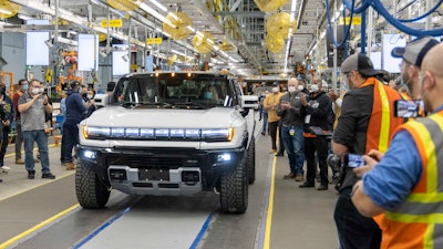 The first 2022 GMC Hummer EV Pickup Edition 1 exits Factory ZERO in Detroit and Hamtramck, MI. VIN 001 was auctioned in March 2021 at the Barrett-Jackson Scottsdale auction for $2.5 million to benefit the Tunnel to Towers Foundation.