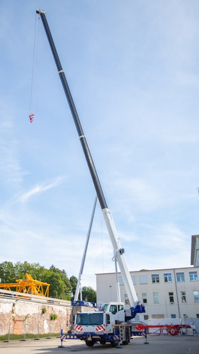 Tadano Ac 2 040 1 Promotion (6)