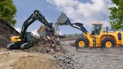 Hyundai Machines At World Of Asphalt 2022