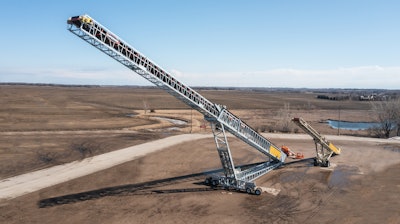 The TeleStacker Telescoping Conveyor