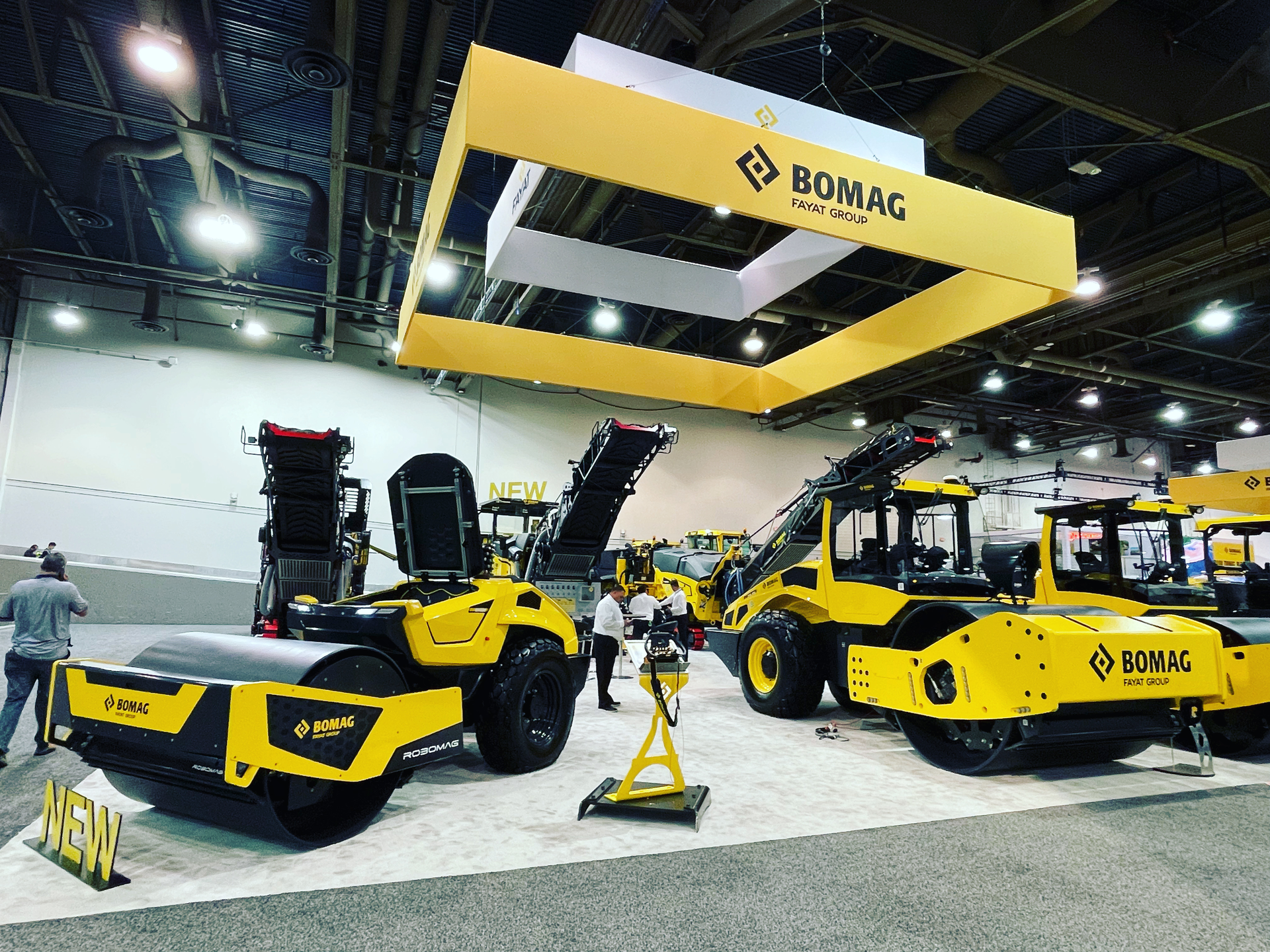 9693 B918 611 F 4 D2 B A0 B9 9 D42 E559 A09 D