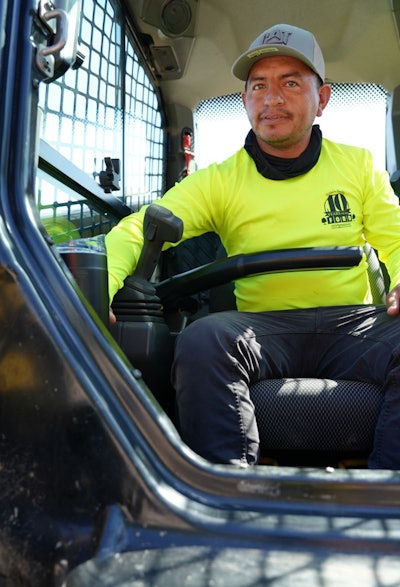 Caterpillar’s CTLs have heads-up displays/monitors that allow operators to see their rearview camera images while using their standard rearview mirror at the same time.