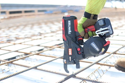 The RB443T features an integrated autoload assist mechanism, which accelerates wire loading.