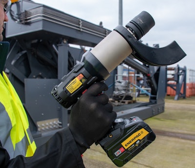 Photo 2 Enerpac Btw1000 E Battery Torque Wrench Mining