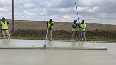 Overlays (Highways), Gold Award – PCC Overlay, Roads M-27, B-24, Clay County, Iowa