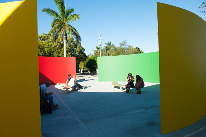 Visitors to the 10th anniversary of Design Miami entered through an eye-catching pavilion from Minneapolis-based designer Jonathan Muecke. The entrance pavilion has become a signature of the event, and this year's design featured curved walls in bright monochromatic hues—red and green within and blue and yellow on the outside. The simplicity of the structure was designed as a visual respite from the stimulating environment of the fair inside.