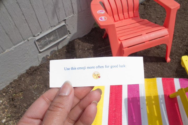BuzzFeed's BFF Cluhouse featured an emoji fortune-teller for the day. By looking at guests’ most recently-used emoji on their smartphones, the fortune-teller picked the person’s fortune, including an emoticon to use more.