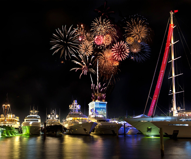 Bot17 Flb En Flibs Bahia Mar Fireworks Copy