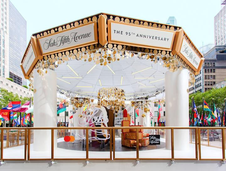 To celebrate its 95th birthday, Saks created a pop-up, luxury carousel at New York’s Rockefeller Center from September 6 to 10. The carousel, which was produced by Endeavor Global Marketing, featured props and imagery inspired by the brand and New York. Street teams handed out special tokens for the carousel to passersby throughout the city a day before it opened.
