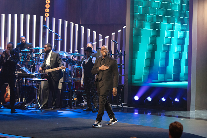 Funnyman Dave Chapelle took home this year’s Mark Twain prize, the 22nd recipient to do so since the award’s inception in 1998. World-class entertainers from the likes of singer John Legend, actor Bradley Cooper, and actress Tiffany Haddish flocked to the Kennedy Center Concert Hall to honor the veteran comedian. The award is given annually to a performer who embodies the values possessed by writer, social justice commentator, and satirist Samuel Clemens, a.k.a Mark Twain. The program will be broadcast nationally on PBS on January 7, 2020 Next: Fall 2020