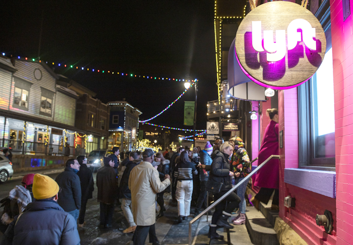 Located on Main Street in Park City, the Lyft Lounge hosted filmmaker chats, dinners with directors, after-parties, and more. For the third year in a row, Lyft was the official rideshare partner of the festival.