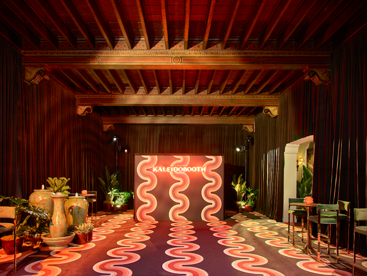 A “kaleidobooth” photo op also tied into the 1970s theme. Catering came from the NoMad Hotel, and Absolut Juice created specialty cocktails.